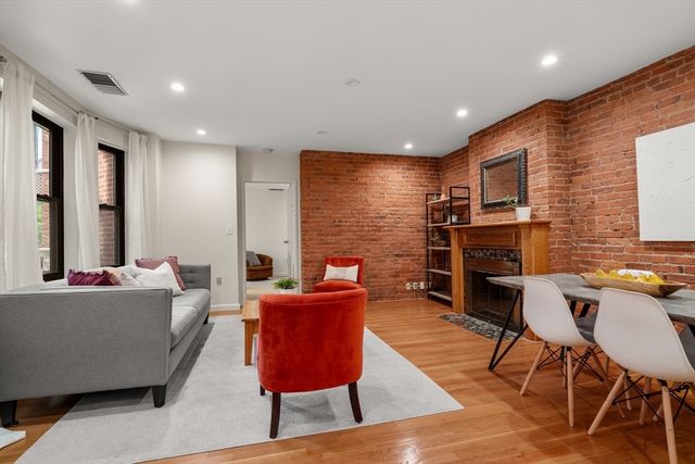 103 Gainsborough St 108, Boston, MA 02115