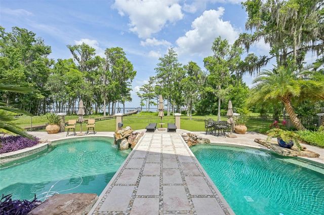 140 MONTEREY BAY LANE, Green Cove Springs, FL 32043