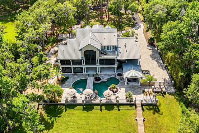 140 MONTEREY BAY LANE, Green Cove Springs, FL 32043