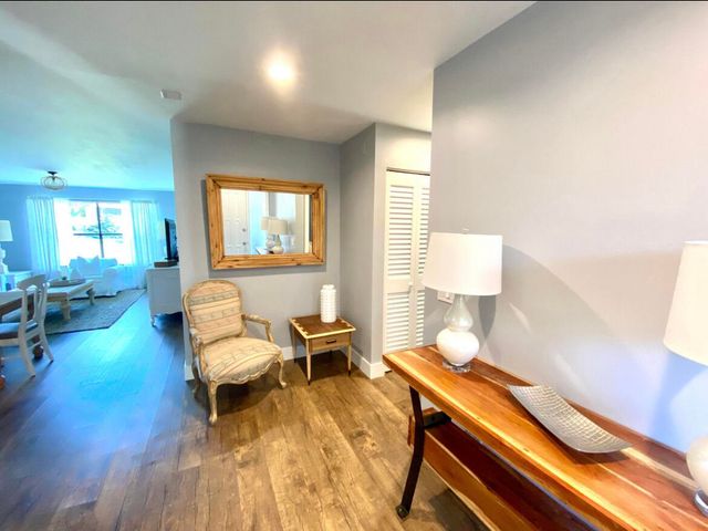 13055 Albright Court 17, Wellington, FL 33414