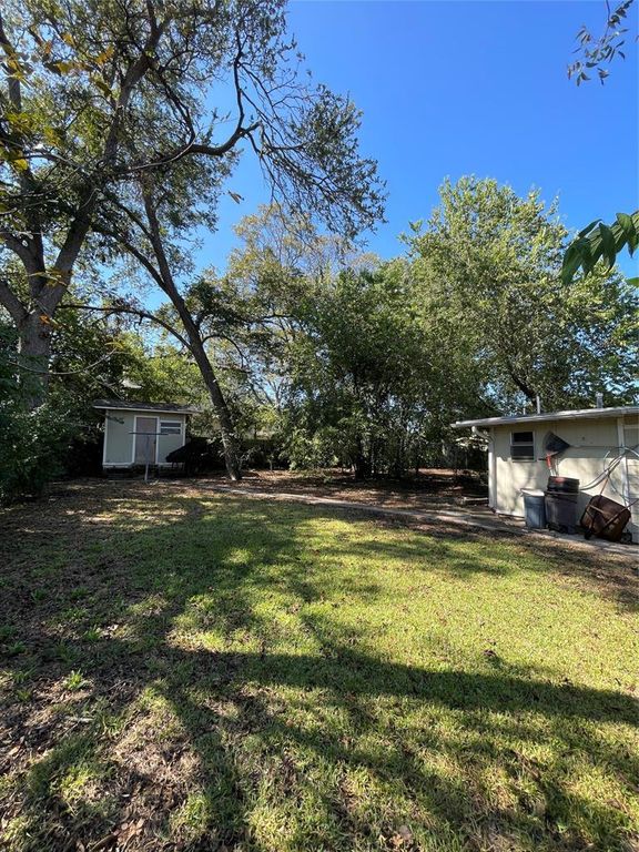 2006 Maple Ave 2, Austin, TX 78722