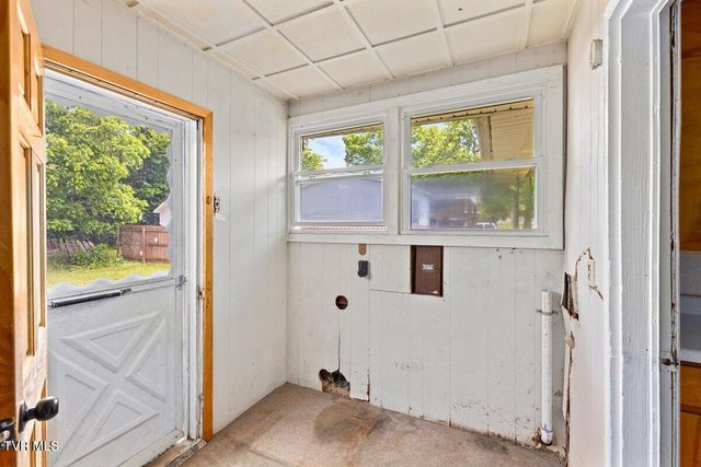 201 Melrose Street, Hampton, TN 37658