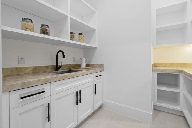 2408 Azure Circle, Palm Beach Gardens, FL 33410