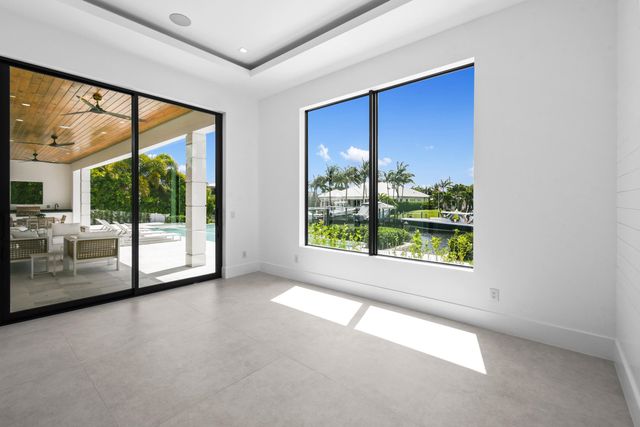 2408 Azure Circle, Palm Beach Gardens, FL 33410