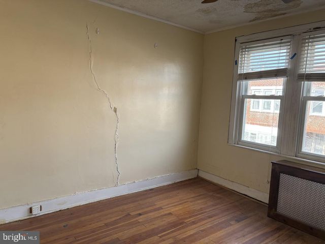 2054 ANCHOR ST, Philadelphia, PA 19124