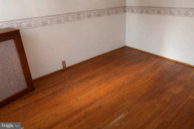 2054 ANCHOR ST, Philadelphia, PA 19124