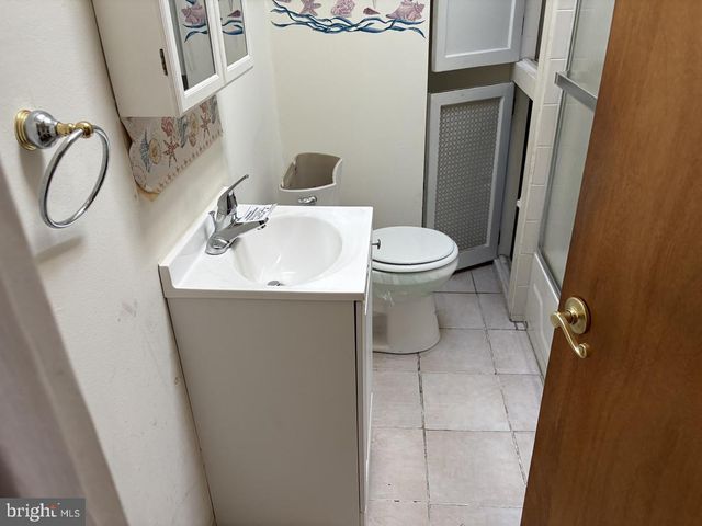 2054 ANCHOR ST, Philadelphia, PA 19124