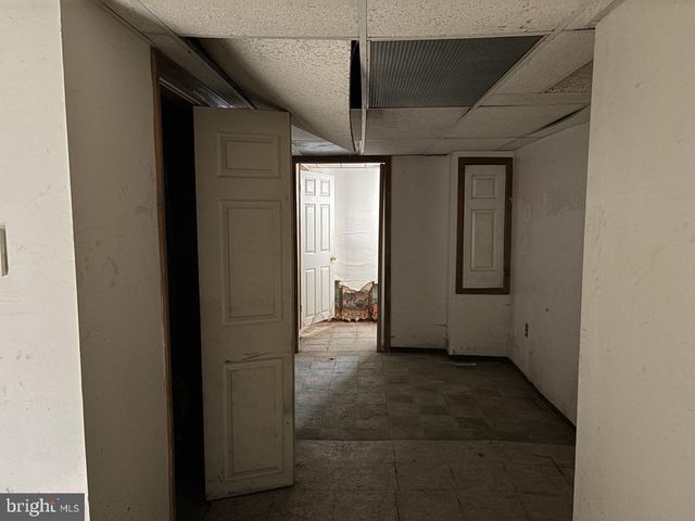2054 ANCHOR ST, Philadelphia, PA 19124