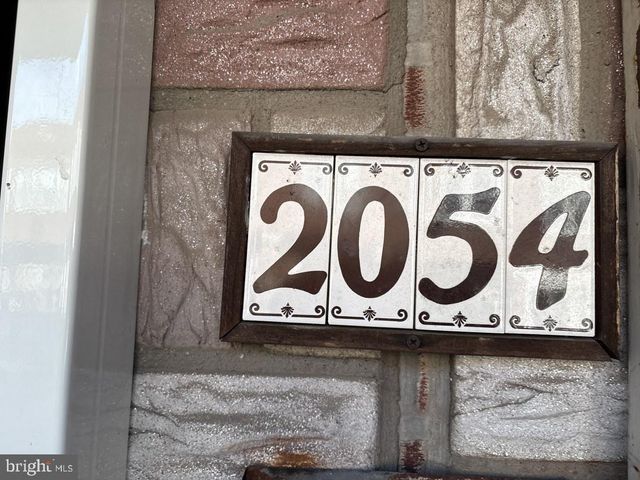2054 ANCHOR ST, Philadelphia, PA 19124