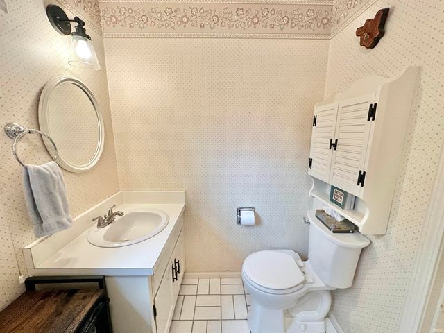 3817 Windswept Drive, Fort Wayne, IN 46815
