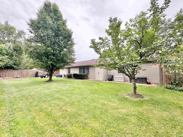3817 Windswept Drive, Fort Wayne, IN 46815
