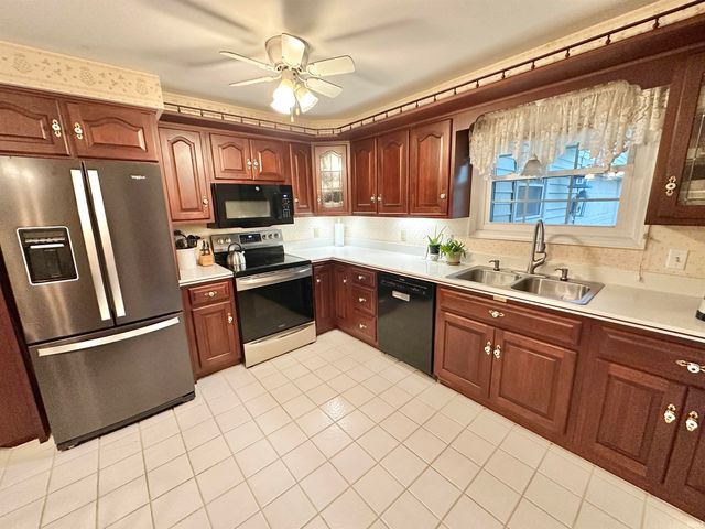 3817 Windswept Drive, Fort Wayne, IN 46815