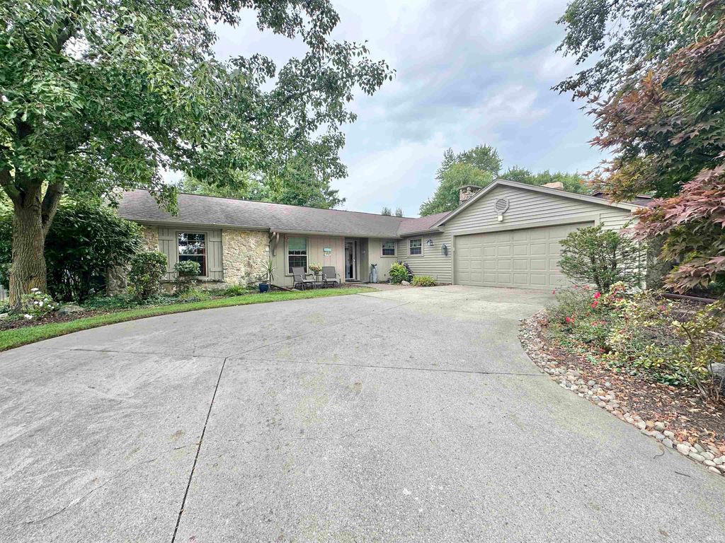 3817 Windswept Drive, Fort Wayne, IN 46815
