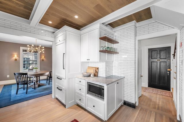 3 Orne Sq, Salem, MA 01970