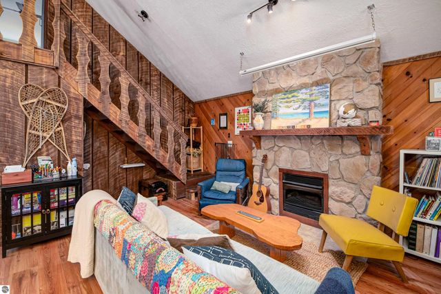 5365 Riverdale Lane, Lake Ann, MI 49650