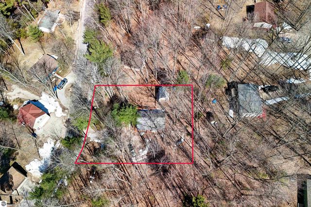 5365 Riverdale Lane, Lake Ann, MI 49650