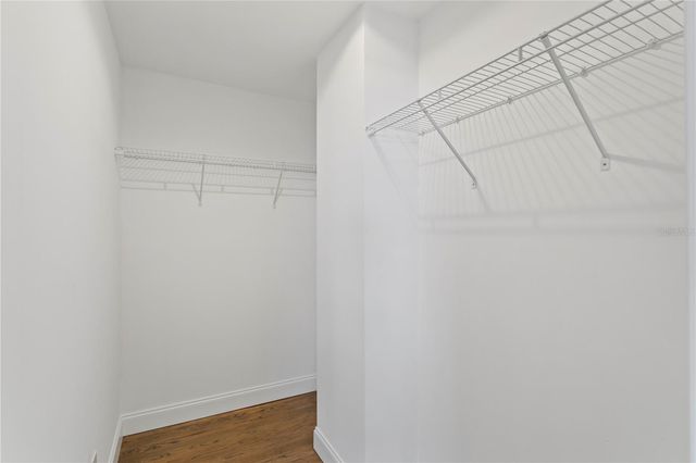 4704 W BROOKWOOD DRIVE, Tampa, FL 33629