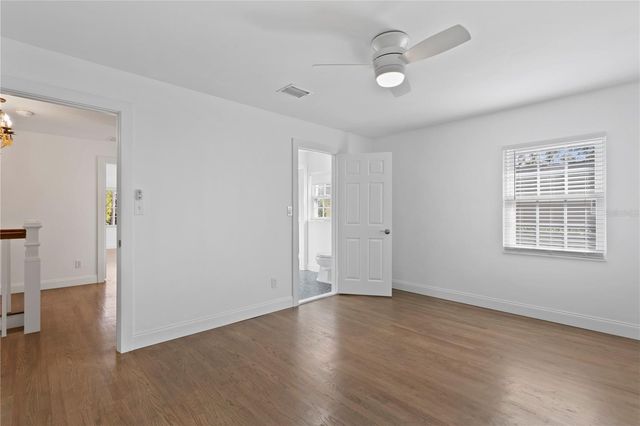 4704 W BROOKWOOD DRIVE, Tampa, FL 33629