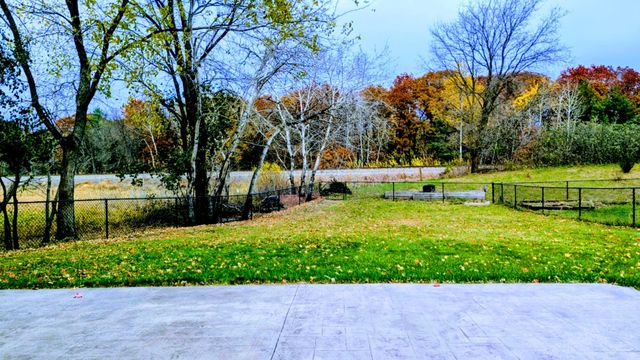 15551 Vale Street NW, Andover, MN 55304