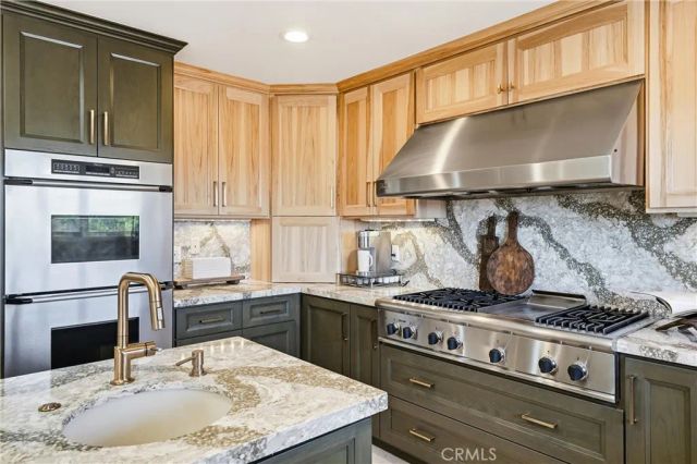24962 Nellie Gail, Laguna Hills, CA 92653
