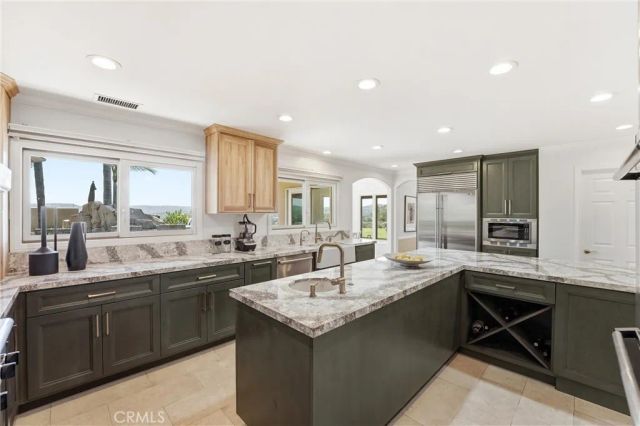 24962 Nellie Gail, Laguna Hills, CA 92653