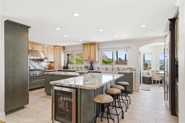 24962 Nellie Gail, Laguna Hills, CA 92653