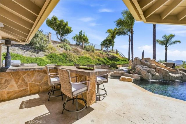24962 Nellie Gail, Laguna Hills, CA 92653