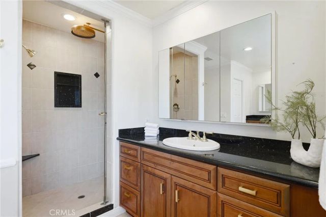 24962 Nellie Gail, Laguna Hills, CA 92653