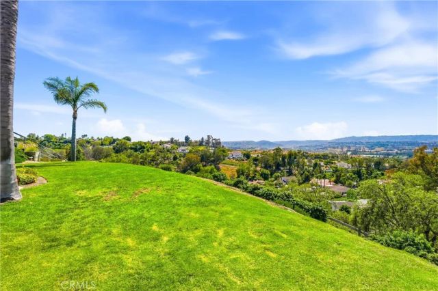 24962 Nellie Gail, Laguna Hills, CA 92653