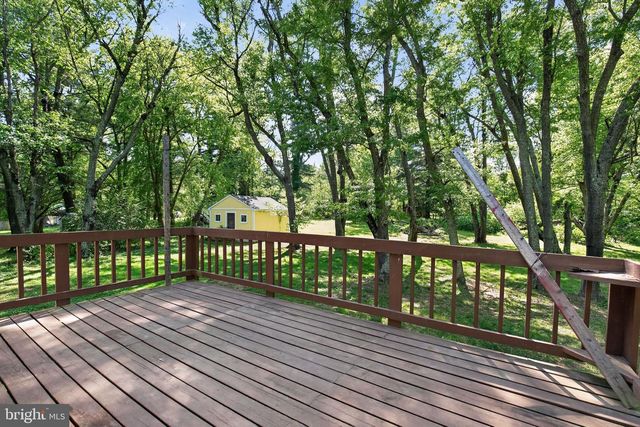 4105 LEE, White Plains, MD 20695