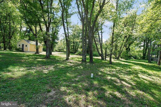 4105 LEE, White Plains, MD 20695