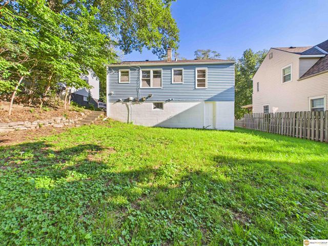 3181 Stone Avenue, Omaha, NE 68111