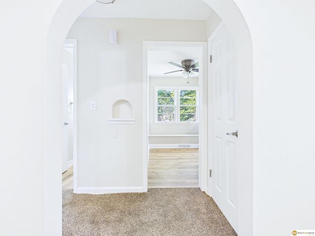 3181 Stone Avenue, Omaha, NE 68111