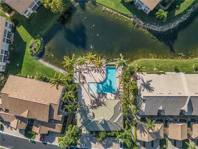 5693 Heron LN 503, Naples, FL 34110