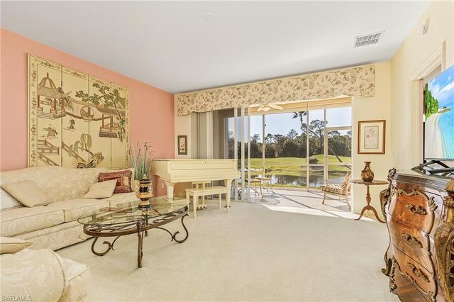 5693 Heron LN 503, Naples, FL 34110