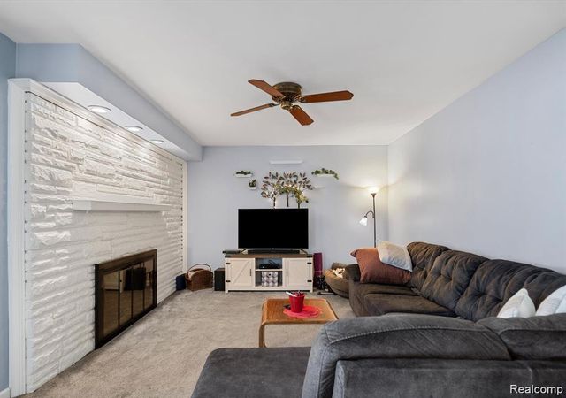 37653 Longacre Drive, Sterling Heights, MI 48312