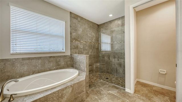 11490 BLACKFIN STREET, Venice, FL 34292