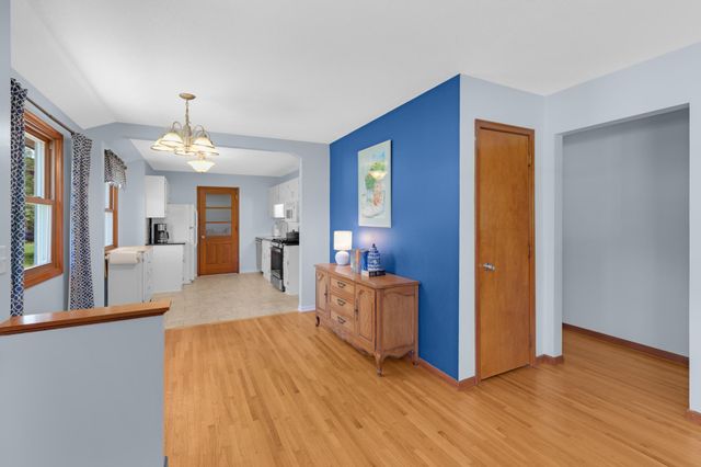 8336 Ewing Road, Bloomington, MN 55431