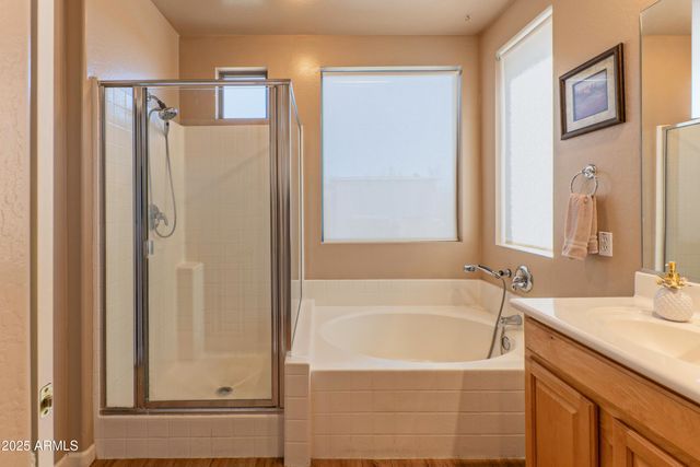 41019 N IRON HORSE Way, Anthem, AZ 85086