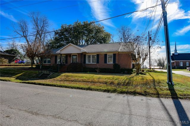 145 4th ave NW, Gordo, AL 35466