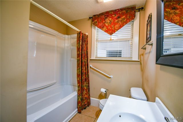 145 4th ave NW, Gordo, AL 35466