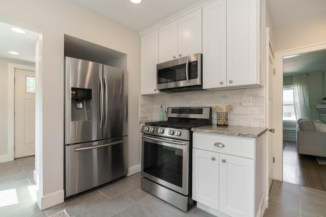 163 Garden Road, Columbus, OH 43214