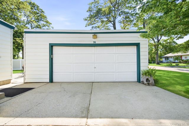 76 Hanrahan Avenue, Farmingville, NY 11738