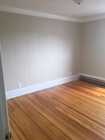 664 Humphrey St 1, Swampscott, MA 01907