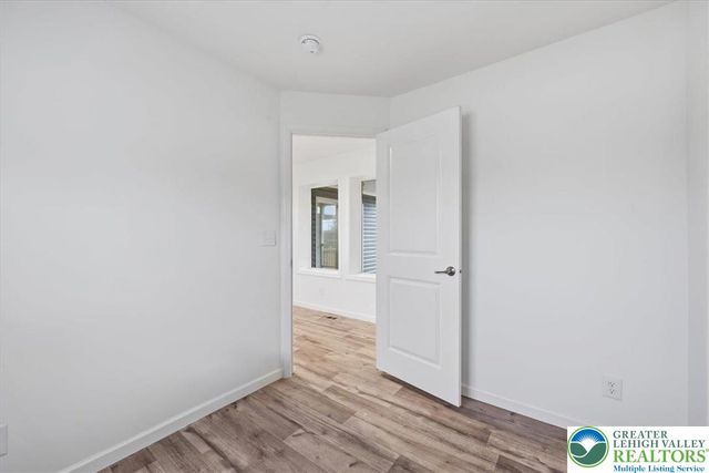 1318 Aylesbury Road, Lehigh Twp, PA 18088