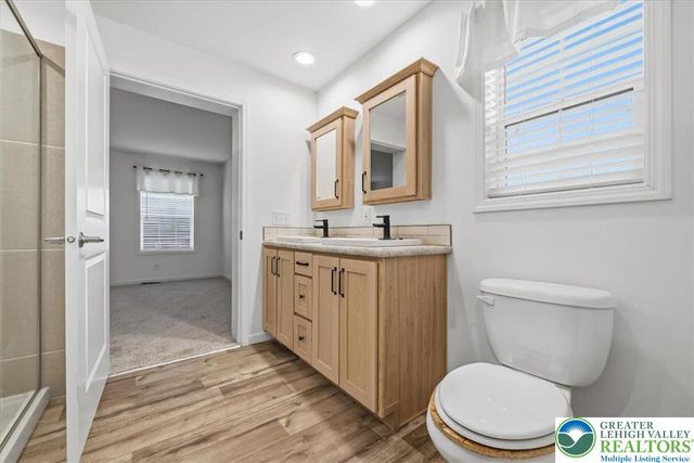1318 Aylesbury Road, Lehigh Twp, PA 18088