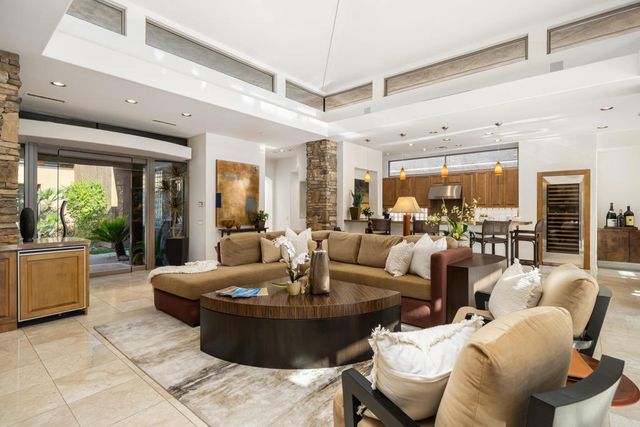 1134 Lake Vista, Palm Desert, CA 92260