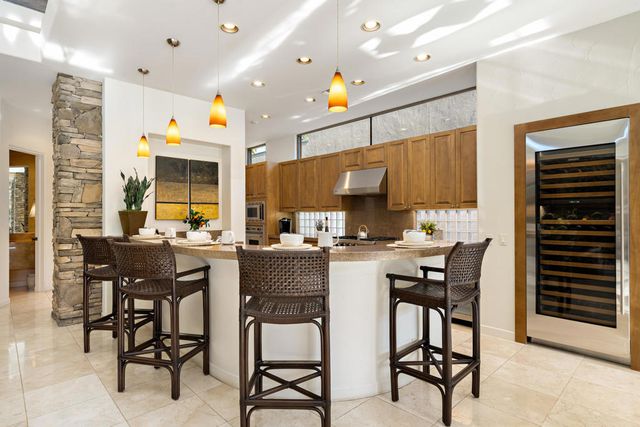 1134 Lake Vista, Palm Desert, CA 92260