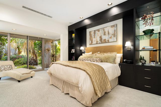 1134 Lake Vista, Palm Desert, CA 92260
