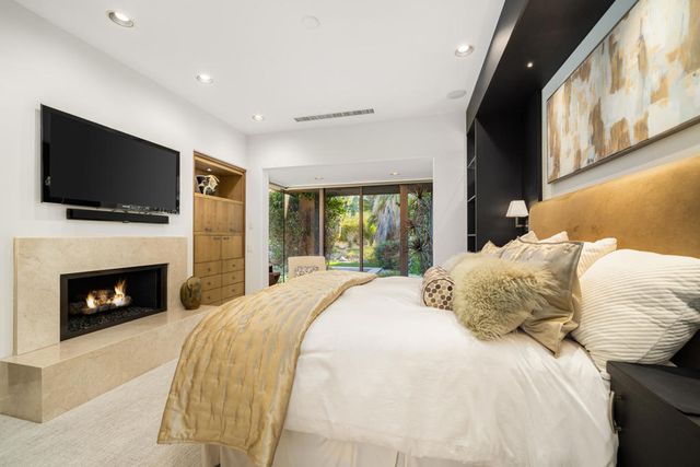 1134 Lake Vista, Palm Desert, CA 92260